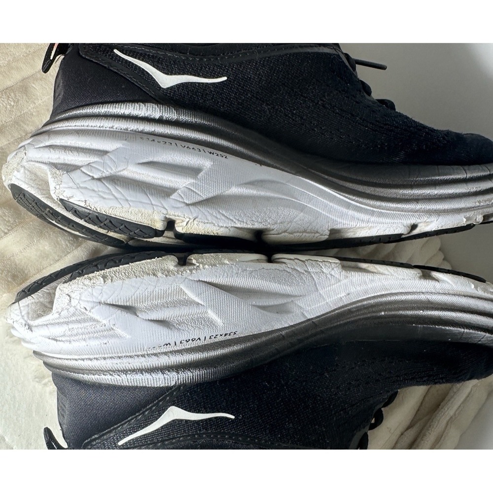 Hoka Bondi 8 Running Shoes Women's 7B Black White Maximalist Cushion *READ* - Picture 6 of 10